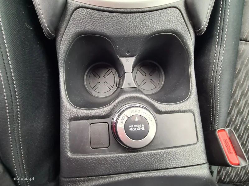 Nissan X-Trail 23