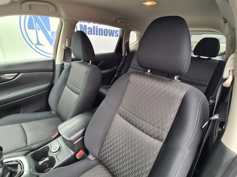 Nissan X-Trail 24