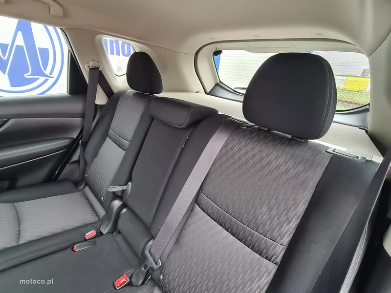 Nissan X-Trail 25