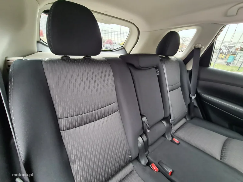Nissan X-Trail 28