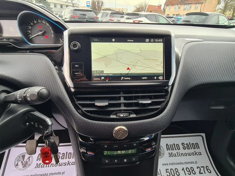 Peugeot 2008 12