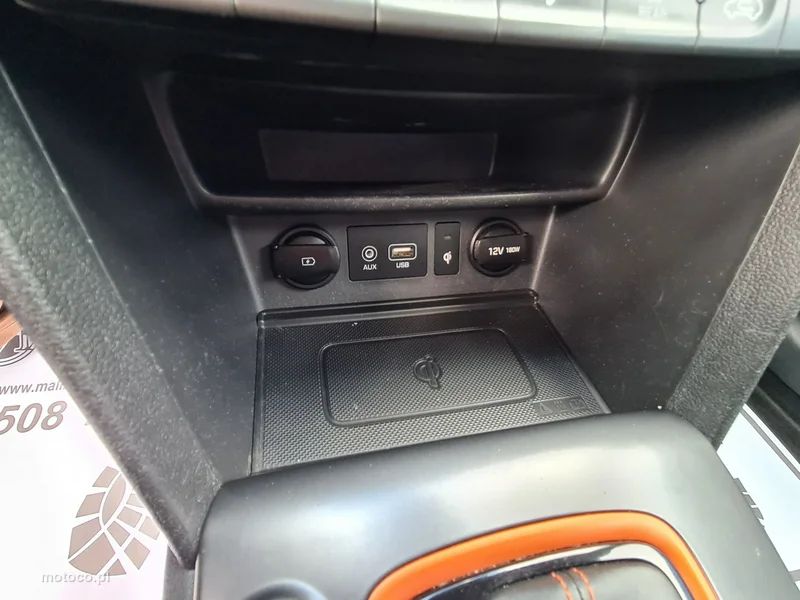Hyundai KONA 18
