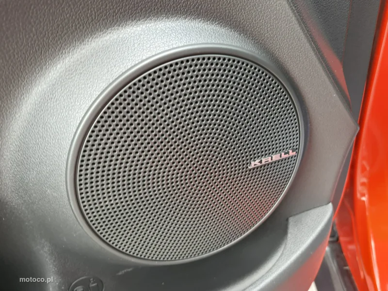 Hyundai KONA 33