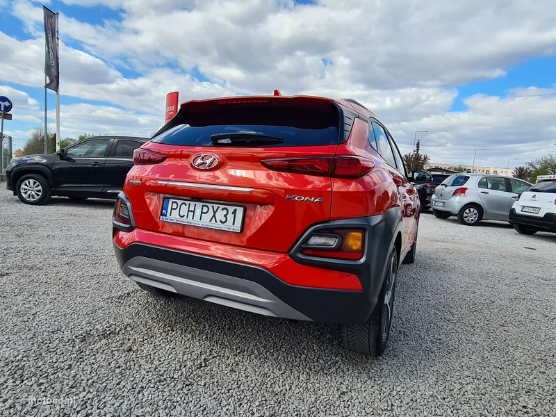 Hyundai KONA 10