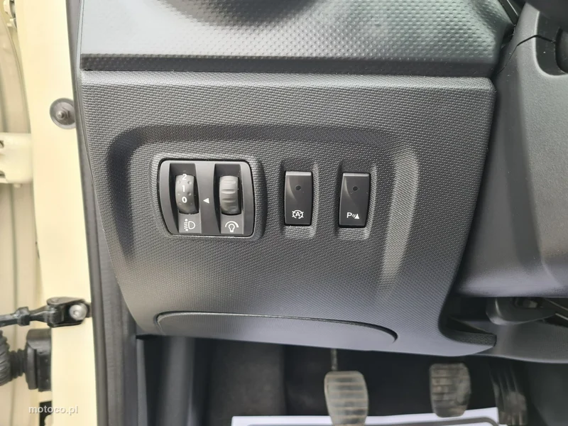 Renault Captur I 15
