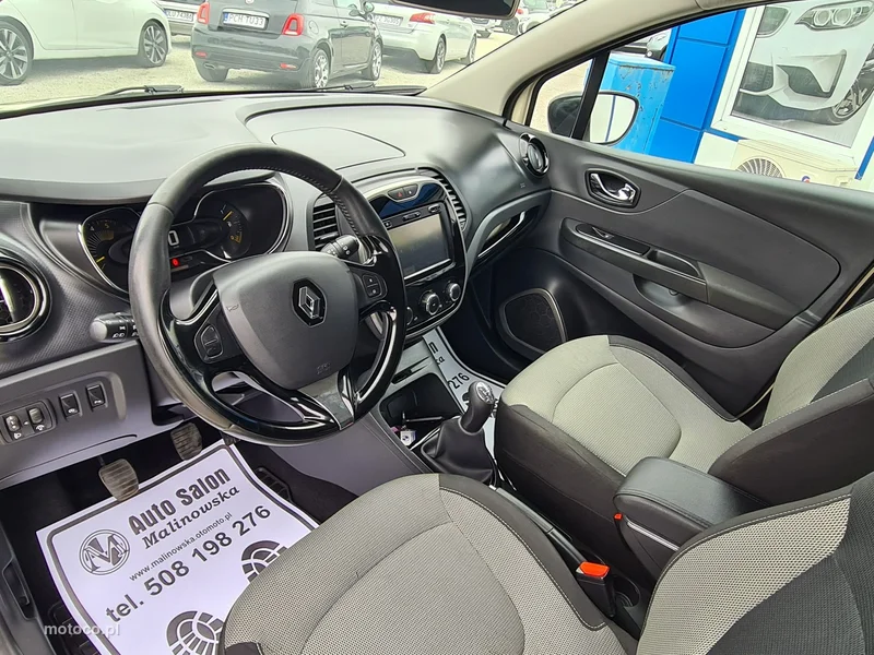 Renault Captur I 16