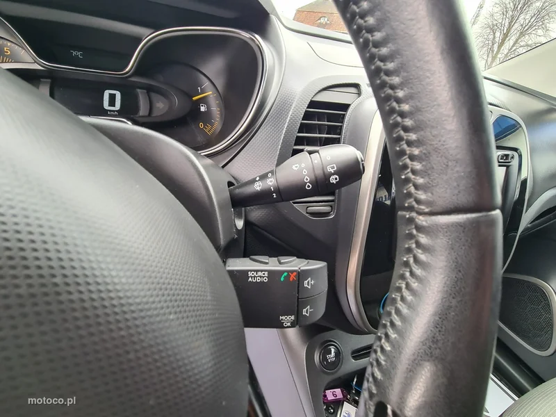 Renault Captur I 19