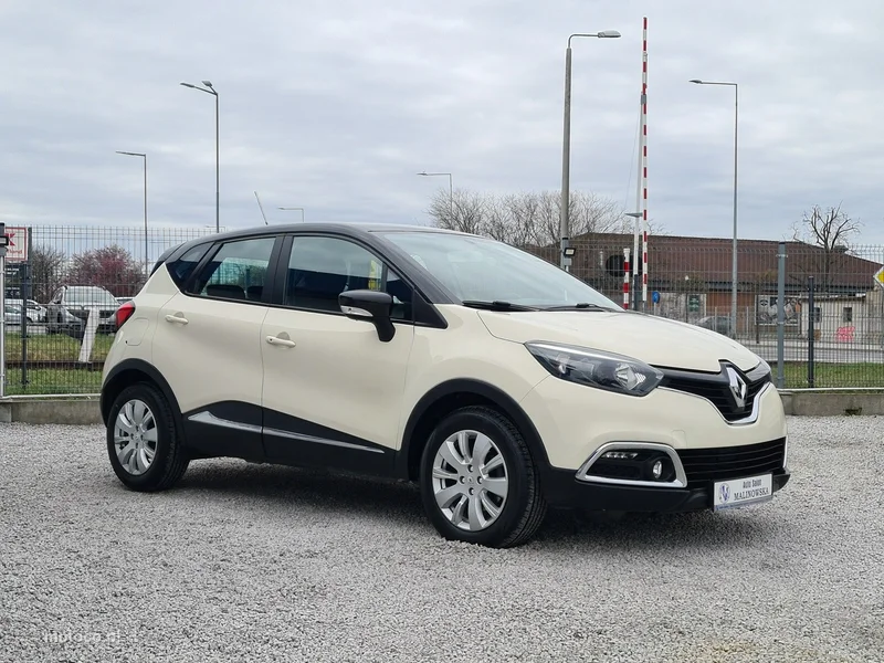 Renault Captur I 8