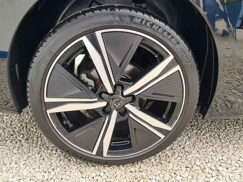 Peugeot 308 35