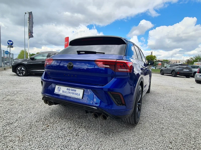 Volkswagen T-Roc A1 11