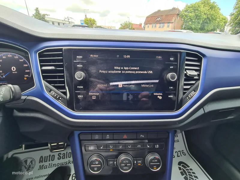 Volkswagen T-Roc A1 17
