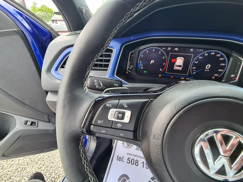 Volkswagen T-Roc A1 20