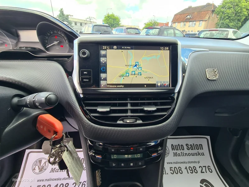 Peugeot 2008 12