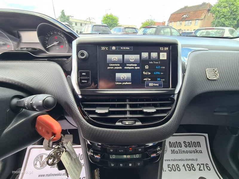 Peugeot 2008 14
