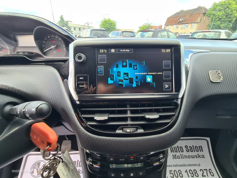 Peugeot 2008 16