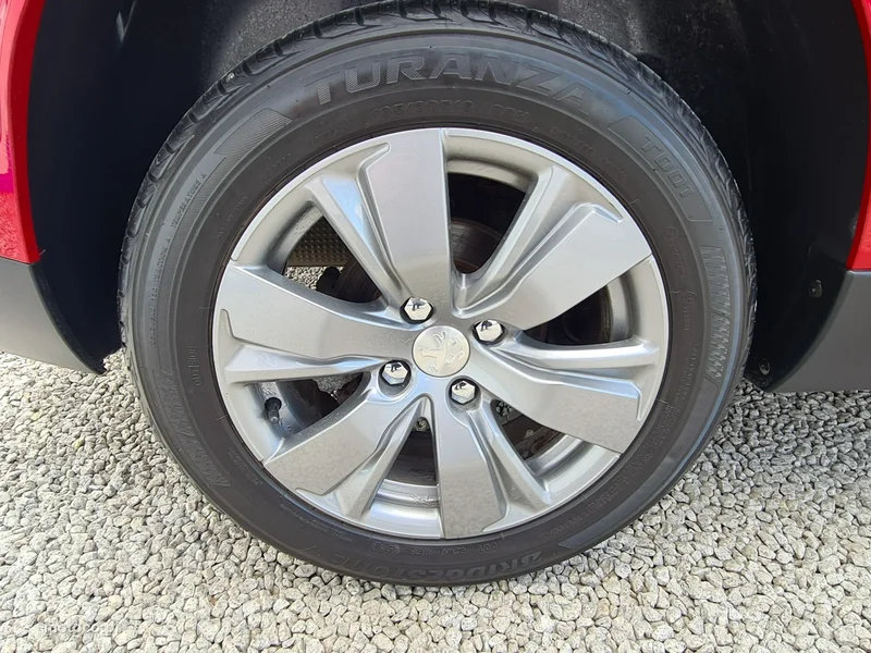 Peugeot 2008 32