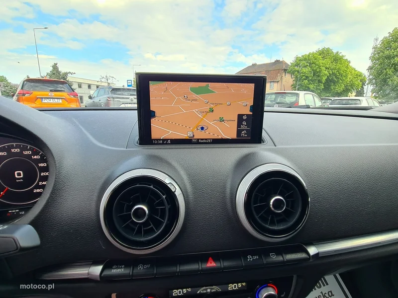 Audi A3 8V 12