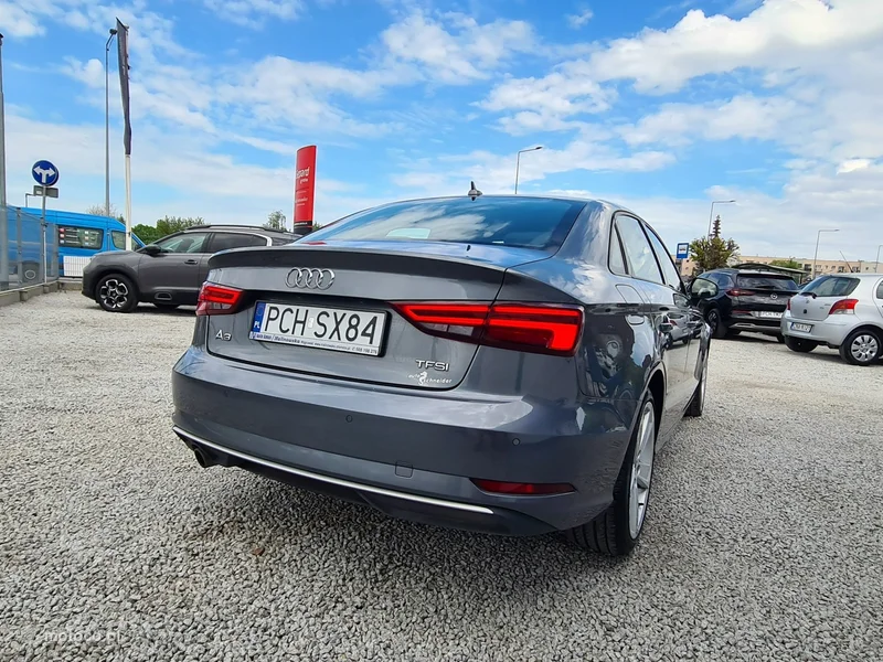 Audi A3 8V 10