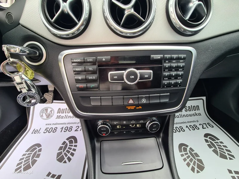 Mercedes-Benz GLA X156 GLA 200 14