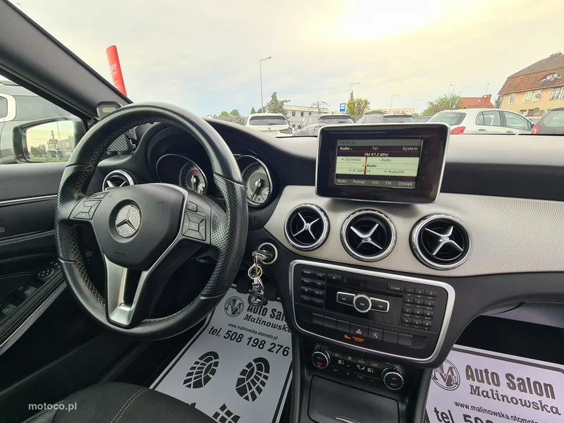 Mercedes-Benz GLA X156 GLA 200 25