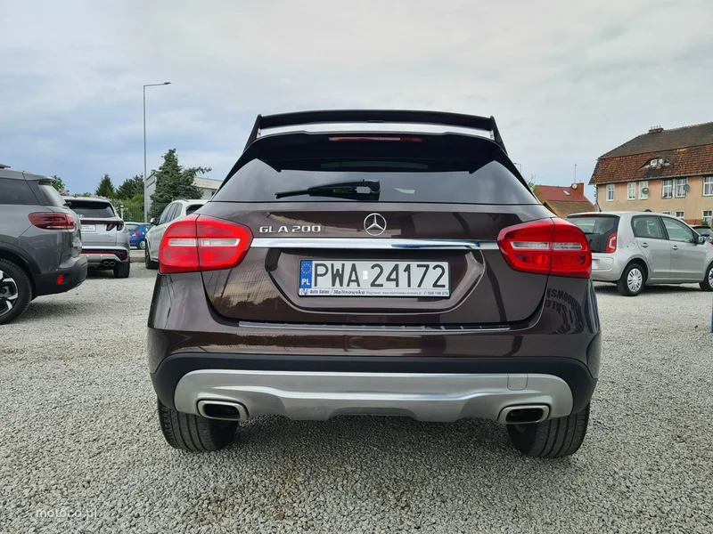 Mercedes-Benz GLA X156 GLA 200 6