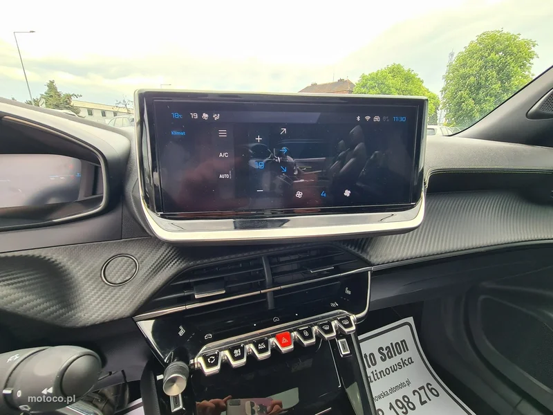 Peugeot 2008 16