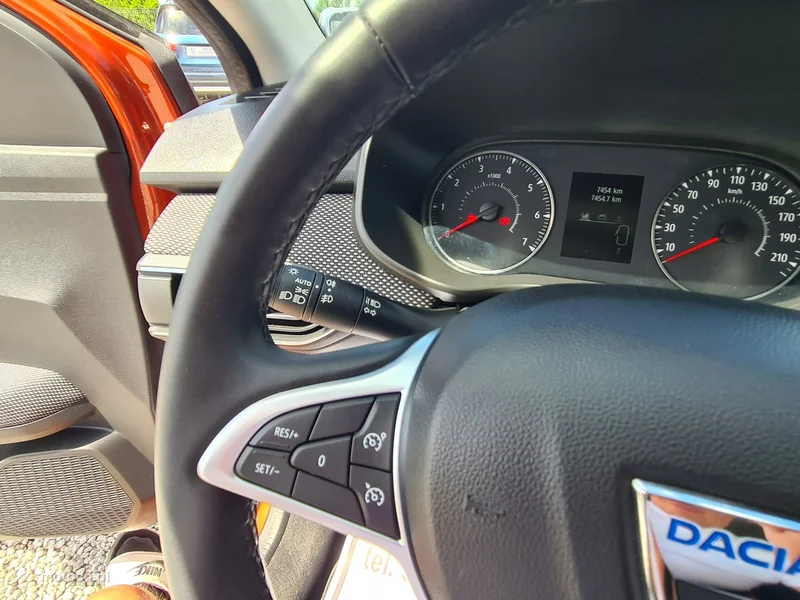 Dacia Jogger 16