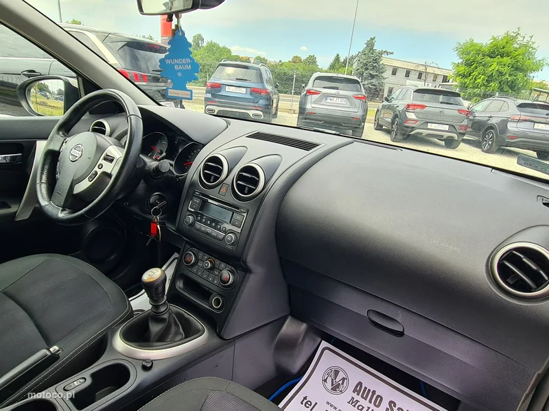 Nissan Qashqai 25