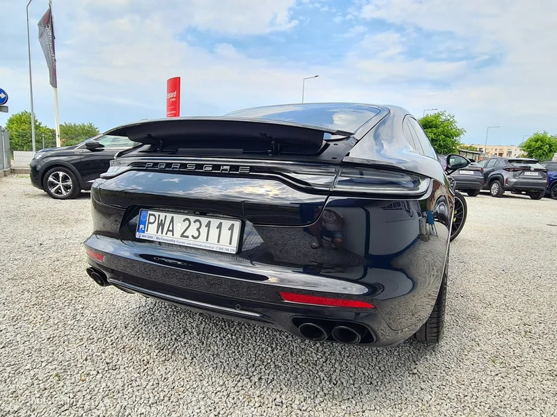 Porsche Panamera 971 2