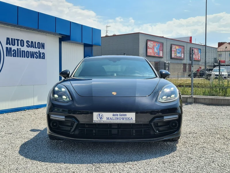 Porsche Panamera 971 5