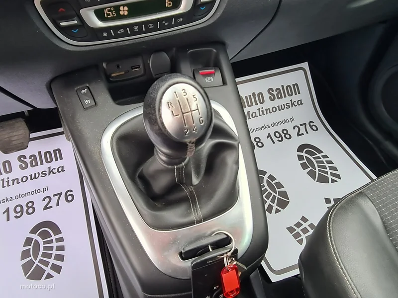 Renault Grand Scenic II 14