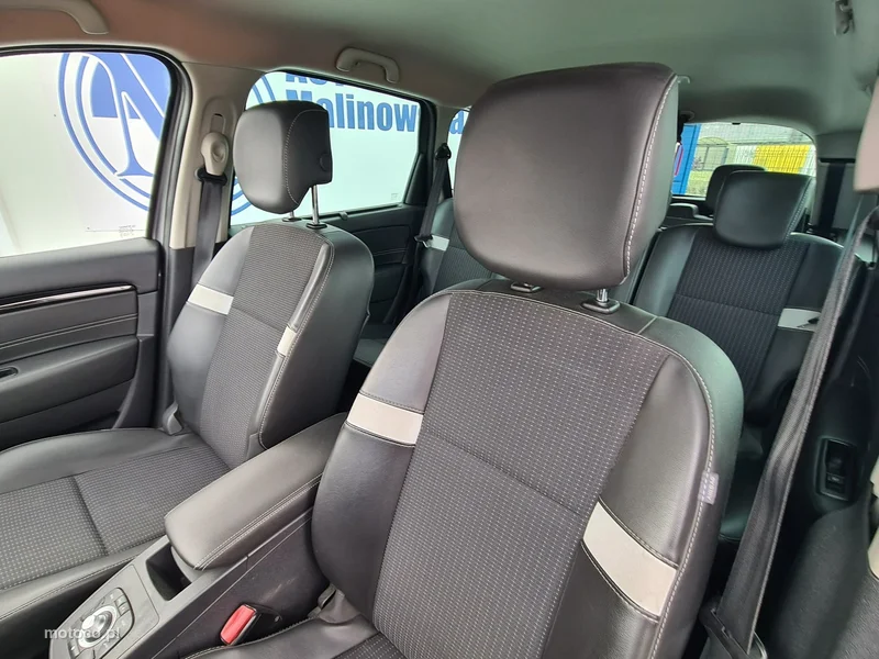 Renault Grand Scenic II 20