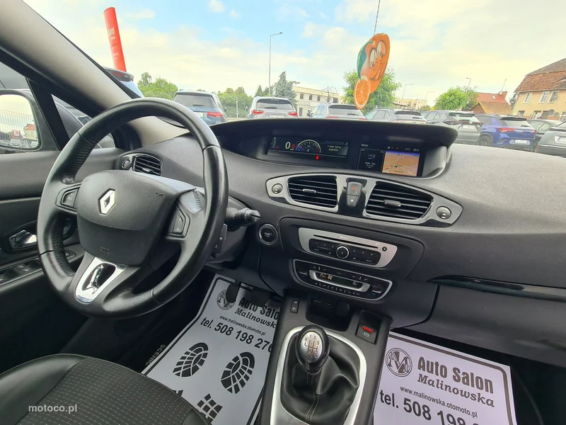 Renault Grand Scenic II 24