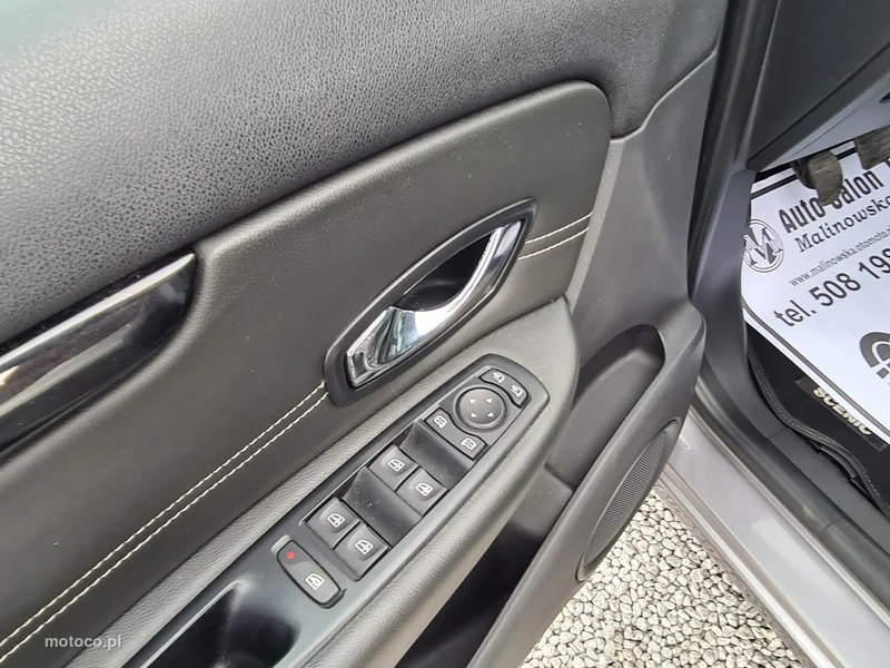 Renault Grand Scenic II 30