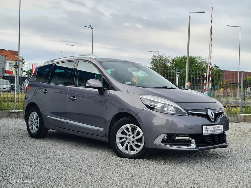 Renault Grand Scenic II 4