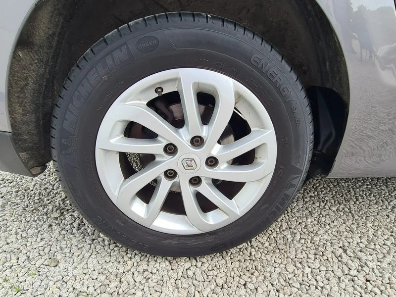Renault Grand Scenic II 34