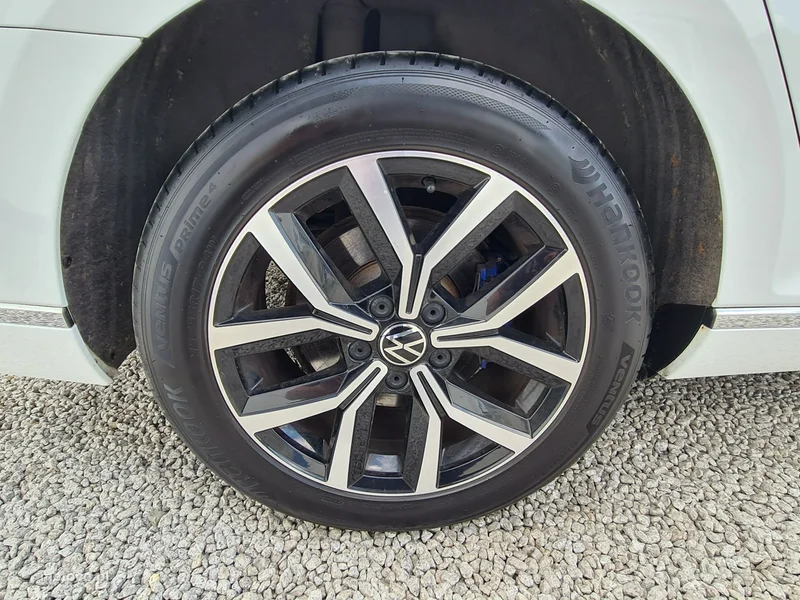 Volkswagen Passat B8 39