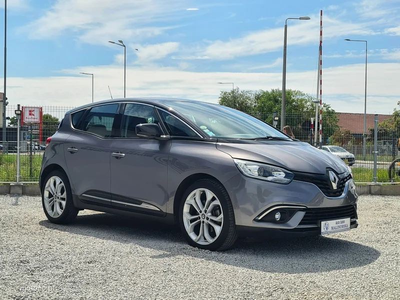 Renault Scenic IV 8