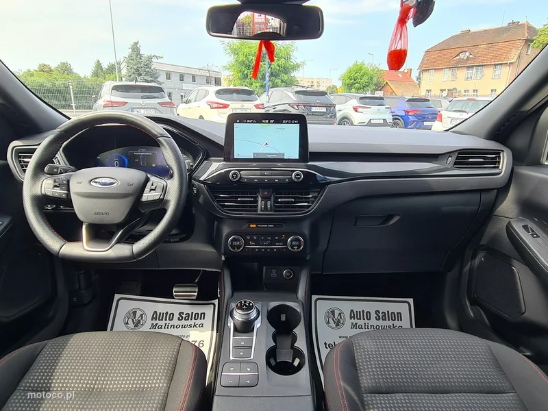 Ford Kuga III 11