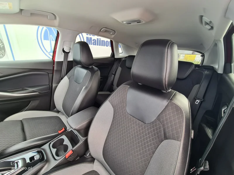 Opel Grandland I 26