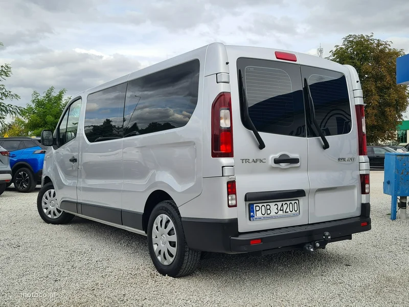 Renault Trafic III 2