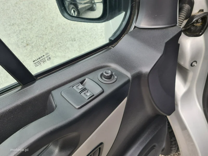 Renault Trafic III 25