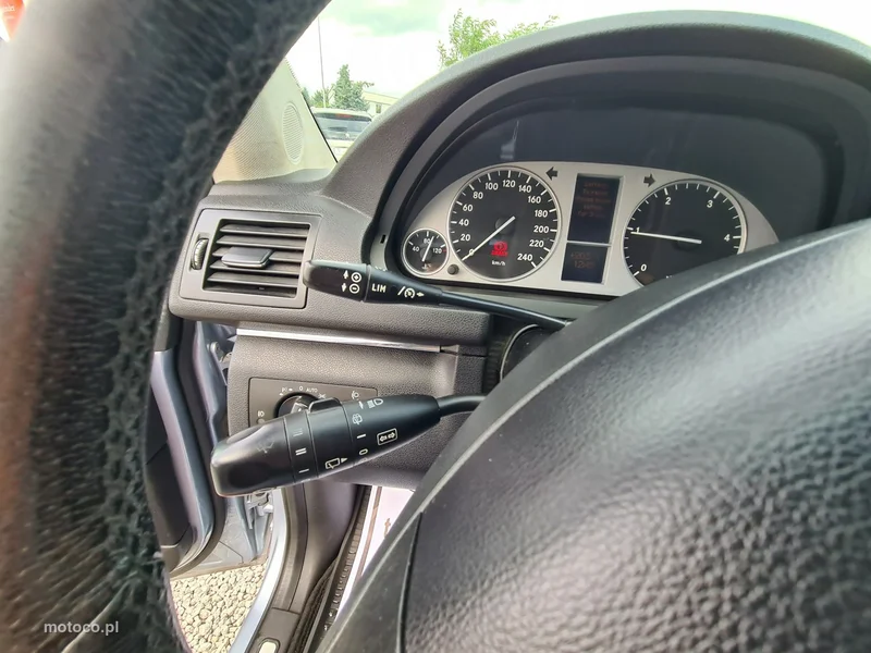 Mercedes-Benz Klasa B W245 B 180 15