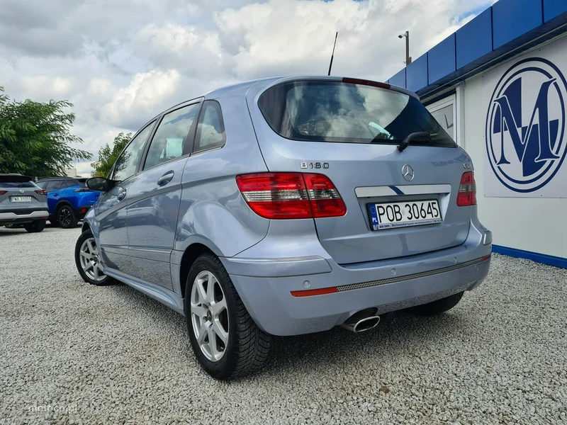 Mercedes-Benz Klasa B W245 B 180 4
