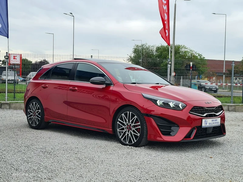 Kia Cee'd 8