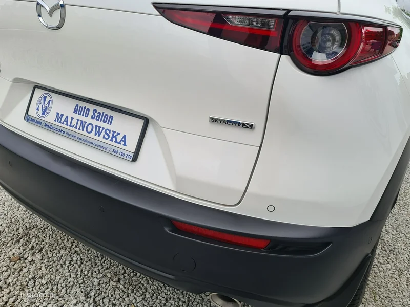 Mazda CX-30 11