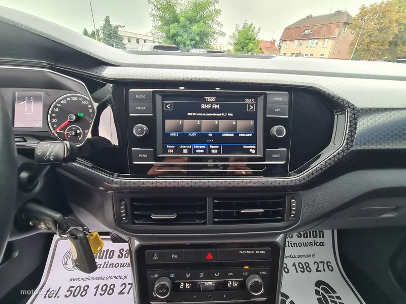Volkswagen T-Cross C1 12