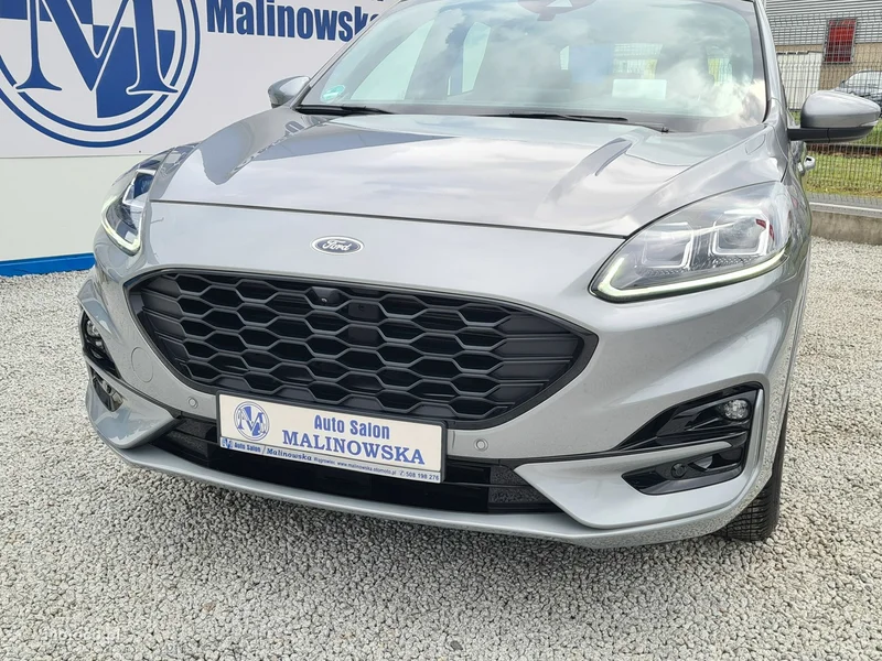 Ford Kuga III 11
