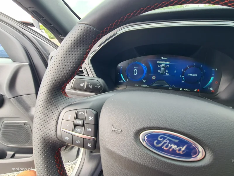 Ford Kuga III 25