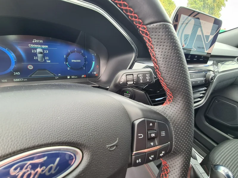 Ford Kuga III 27